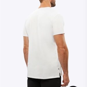 Cuts clothing crew split T - white- large- NEVER WORN!